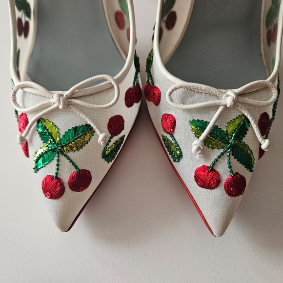 Embroidered Ivory White Cherry Sequin Louboutins Size 36 - Picture 4 of 7